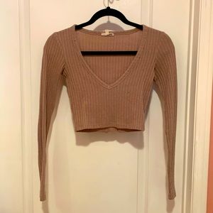Wilfred free - ribbed, long sleeve , pale, blush crop top